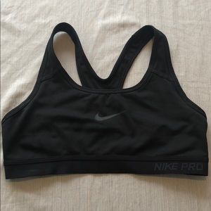 Black Nike Pro Sports Bra